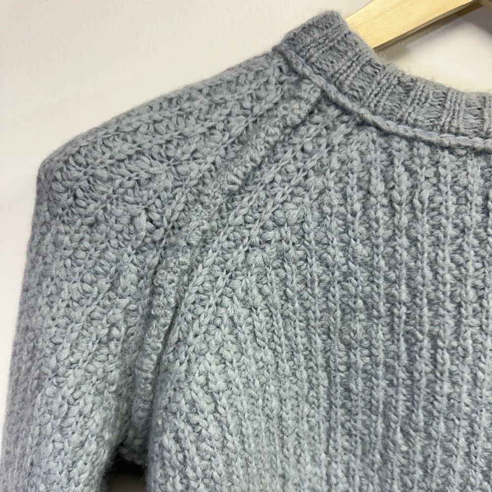 Frame, Alpaca Blend Cuffed Raglan Sweater In Powder Blue, Size Small - Picture 5 of 9